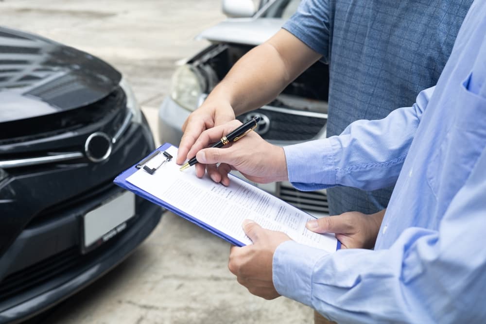 What Happens When a Car Accident Claim Exceeds Insurance Limits in Maryland?